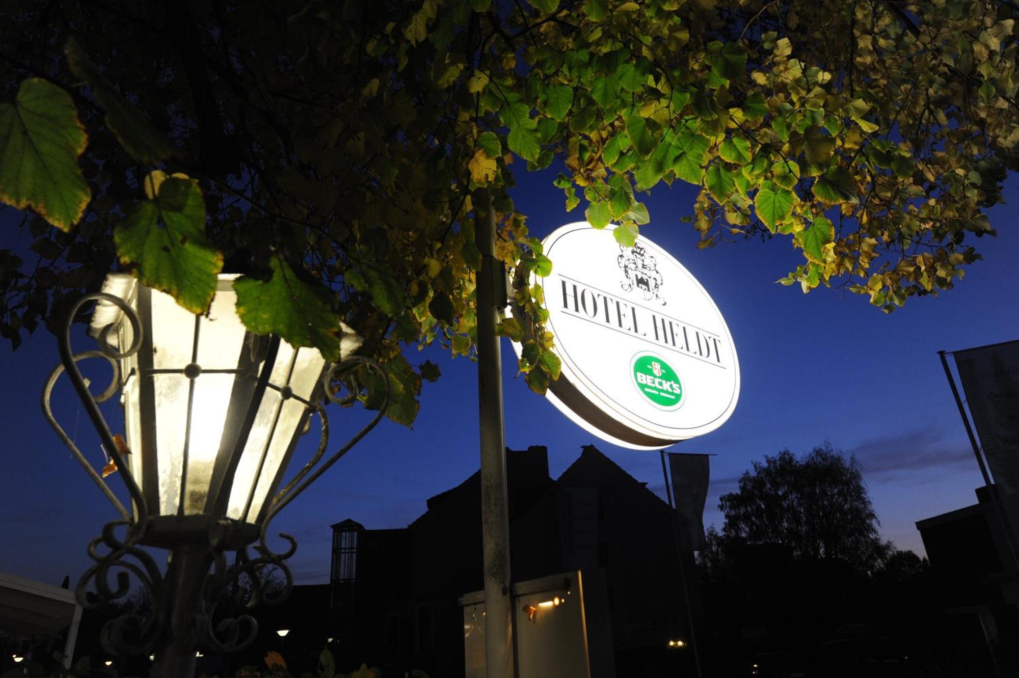 Hotel Heldt Dependance BRE Exterior foto